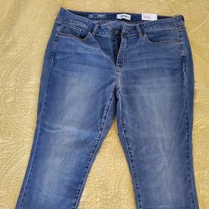 New skinny midrise Jeans 16